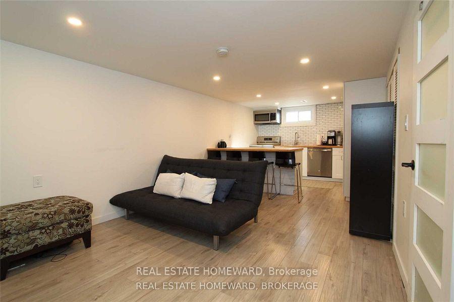 Photo 18 of 4 Warvet Crescent, Toronto, O'Connor-Parkview — HOMEH