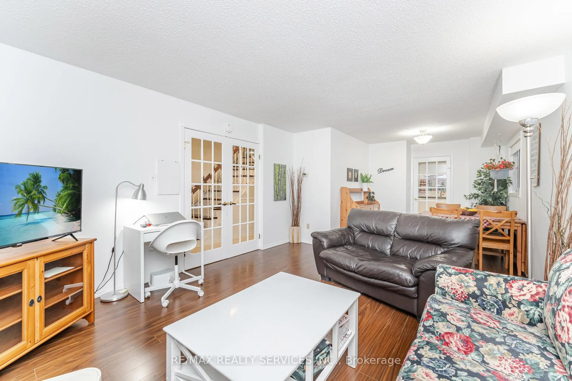 Photo 2 of 93 Wildercroft Avenue, Brampton, Brampton North — HOMEH