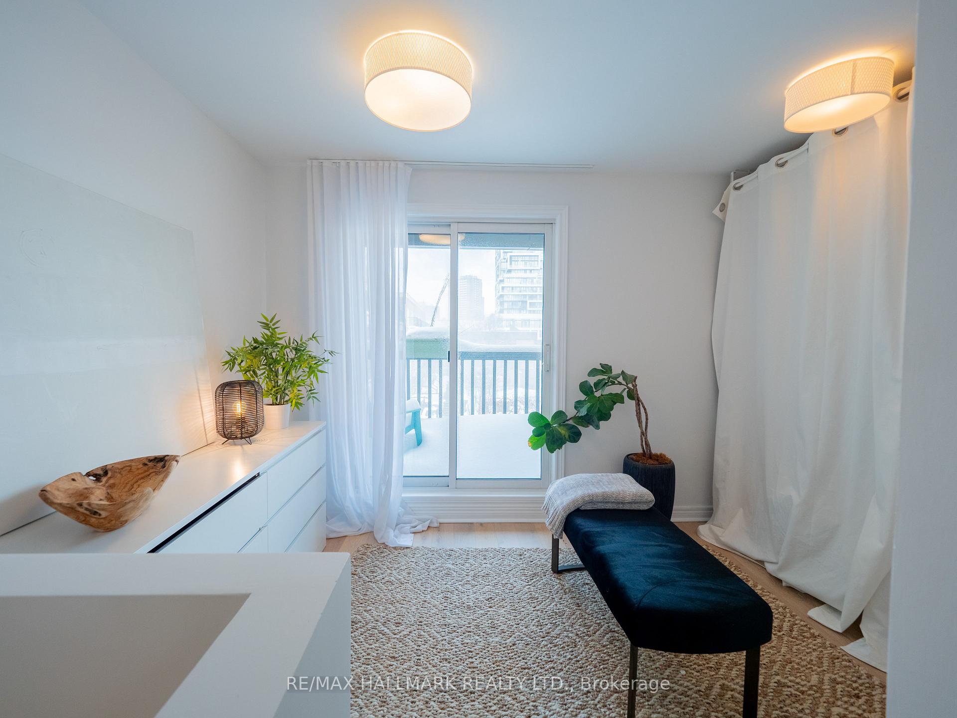 Photo 27 of 16 Old Primrose Lane, Toronto, Regent Park — HOMEH