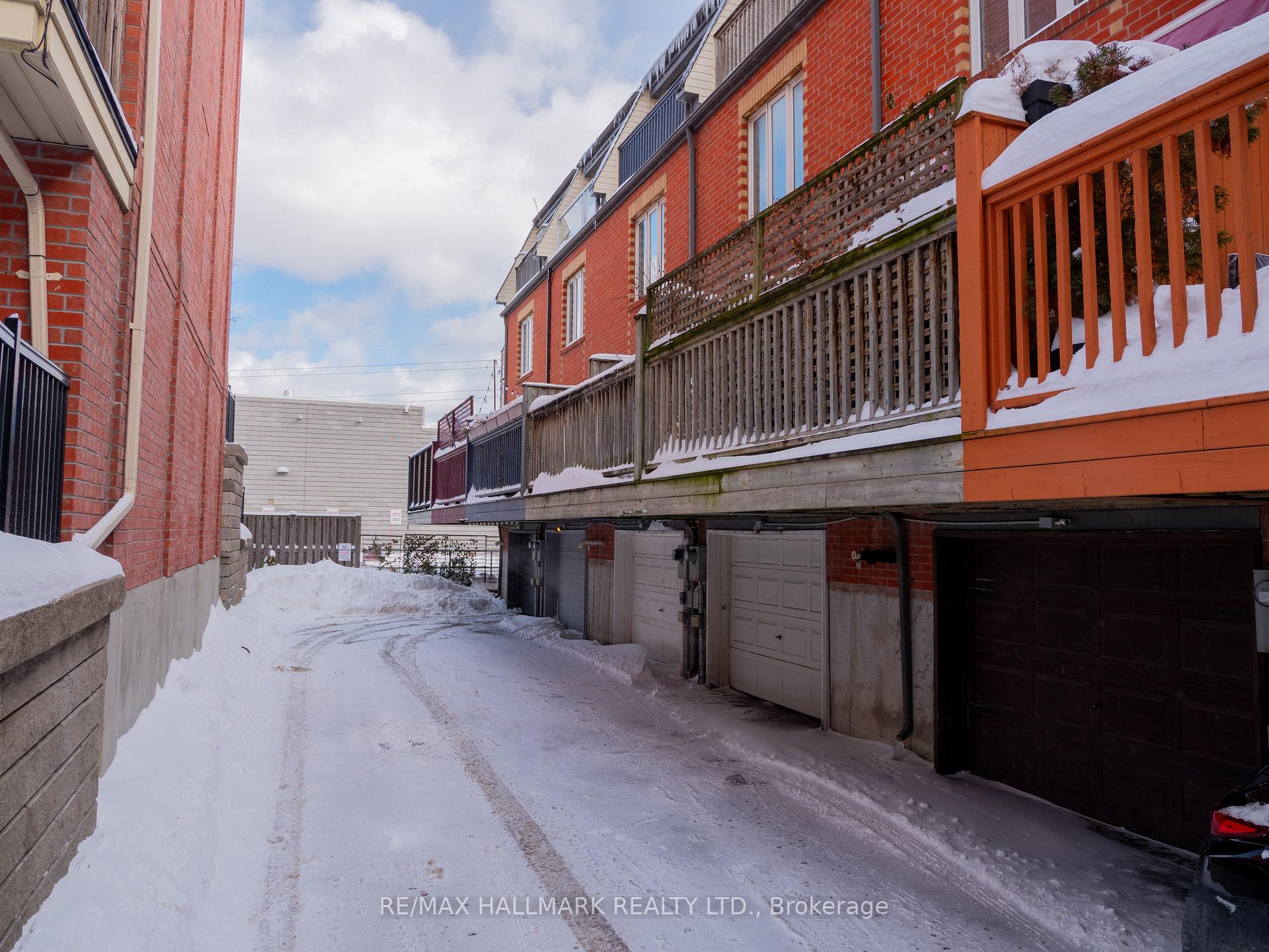 Photo 38 of 16 Old Primrose Lane, Toronto, Regent Park — HOMEH