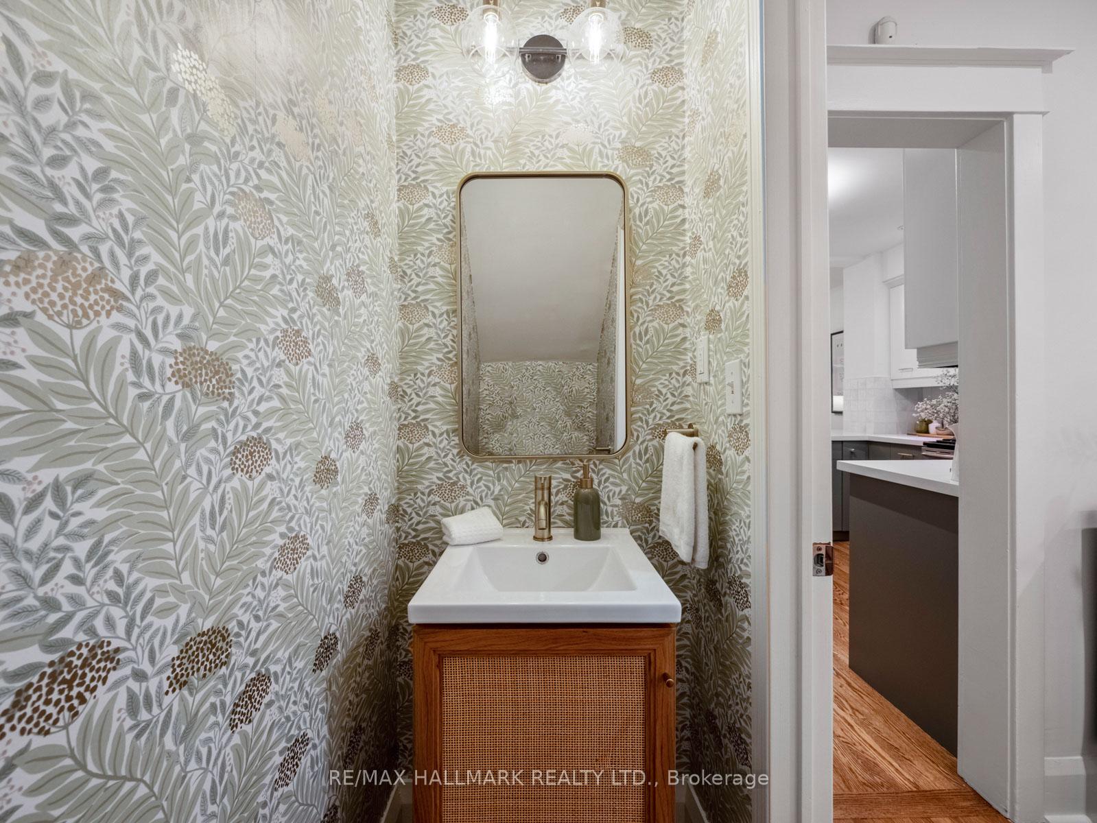 Photo 20 of 173 Wheeler Avenue, Toronto, The Beaches — HOMEH