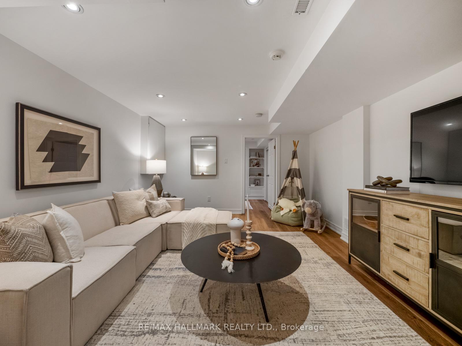 Photo 37 of 173 Wheeler Avenue, Toronto, The Beaches — HOMEH