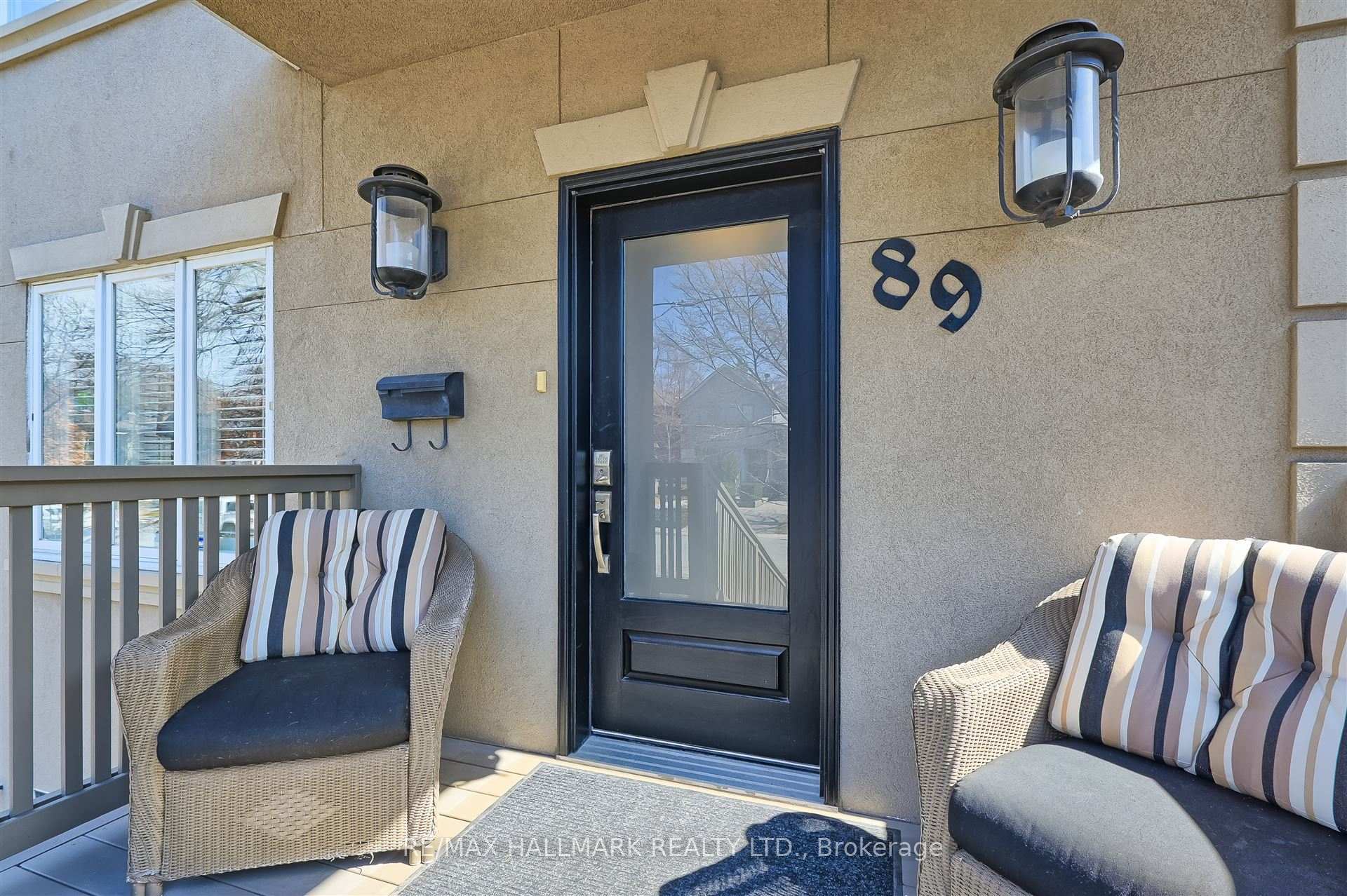 Photo 3 of 89 Donegall Drive, Toronto, Leaside — HOMEH
