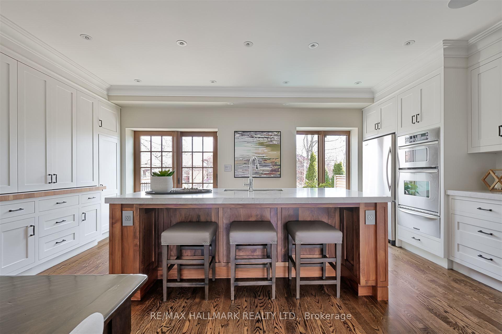 Photo 13 of 89 Donegall Drive, Toronto, Leaside — HOMEH