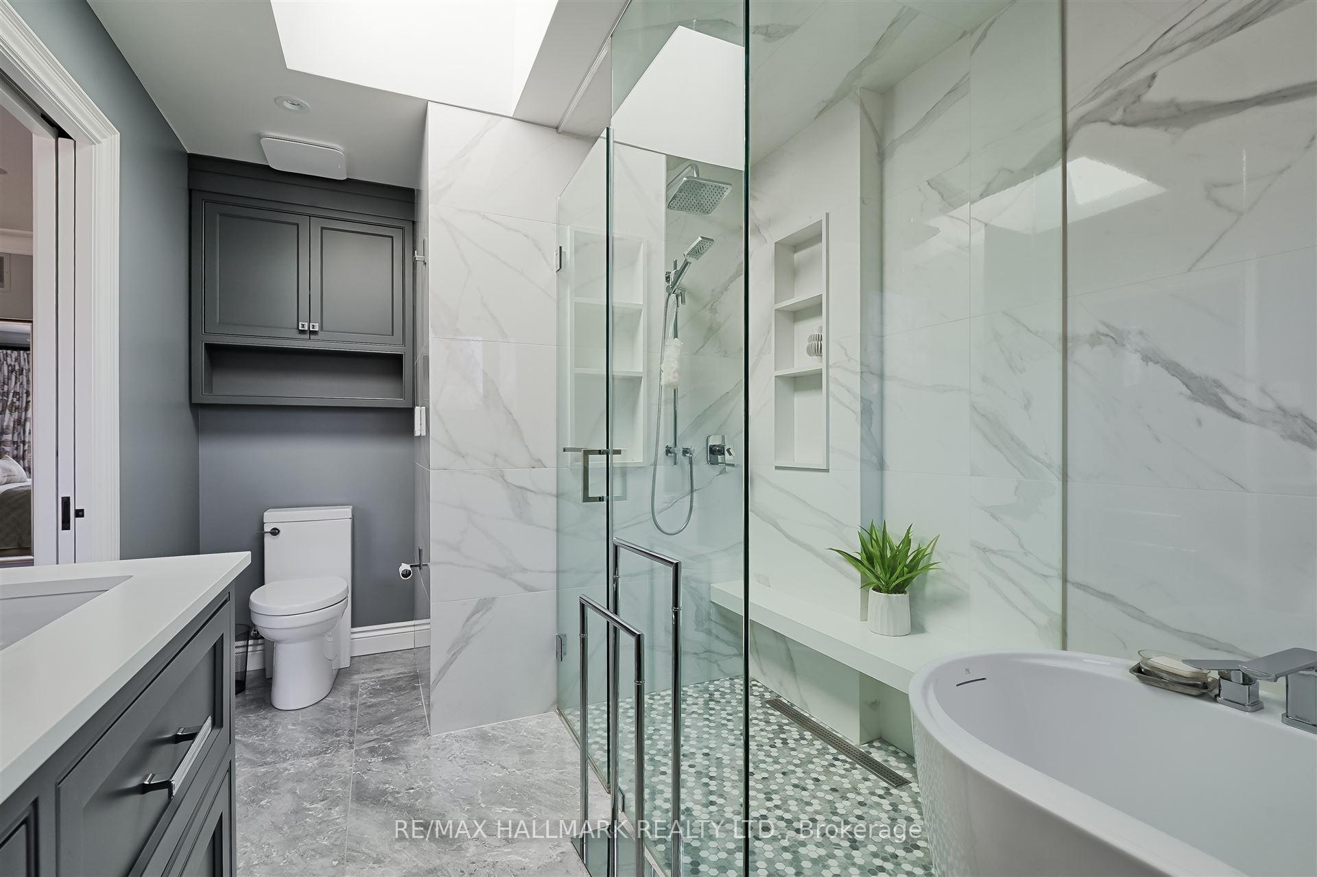 Photo 24 of 89 Donegall Drive, Toronto, Leaside — HOMEH
