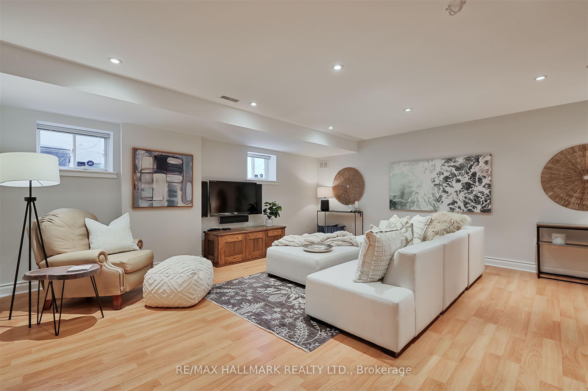 Photo 31 of 89 Donegall Drive, Toronto, Leaside — HOMEH