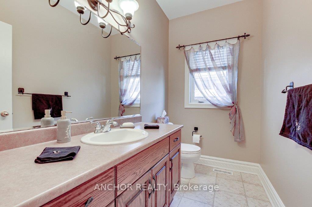 Photo 12 of 51 Pinehurst Drive W, Thames Centre, Dorchester — HOMEH