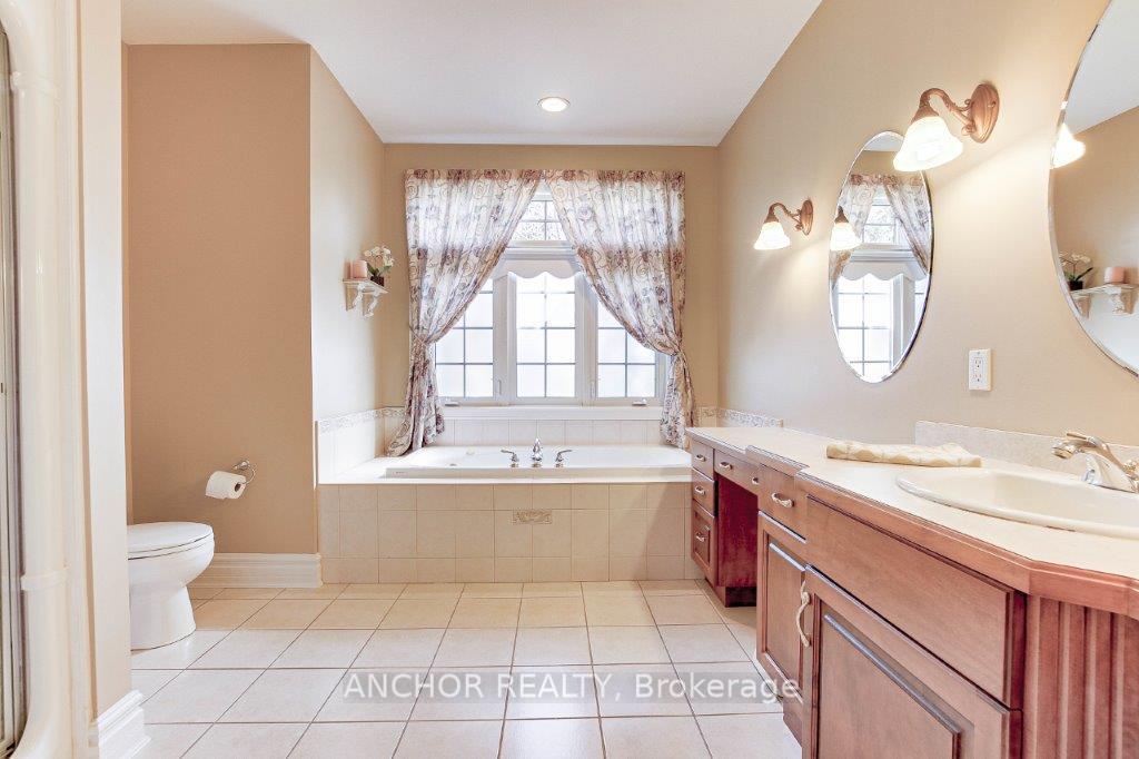 Photo 16 of 51 Pinehurst Drive W, Thames Centre, Dorchester — HOMEH