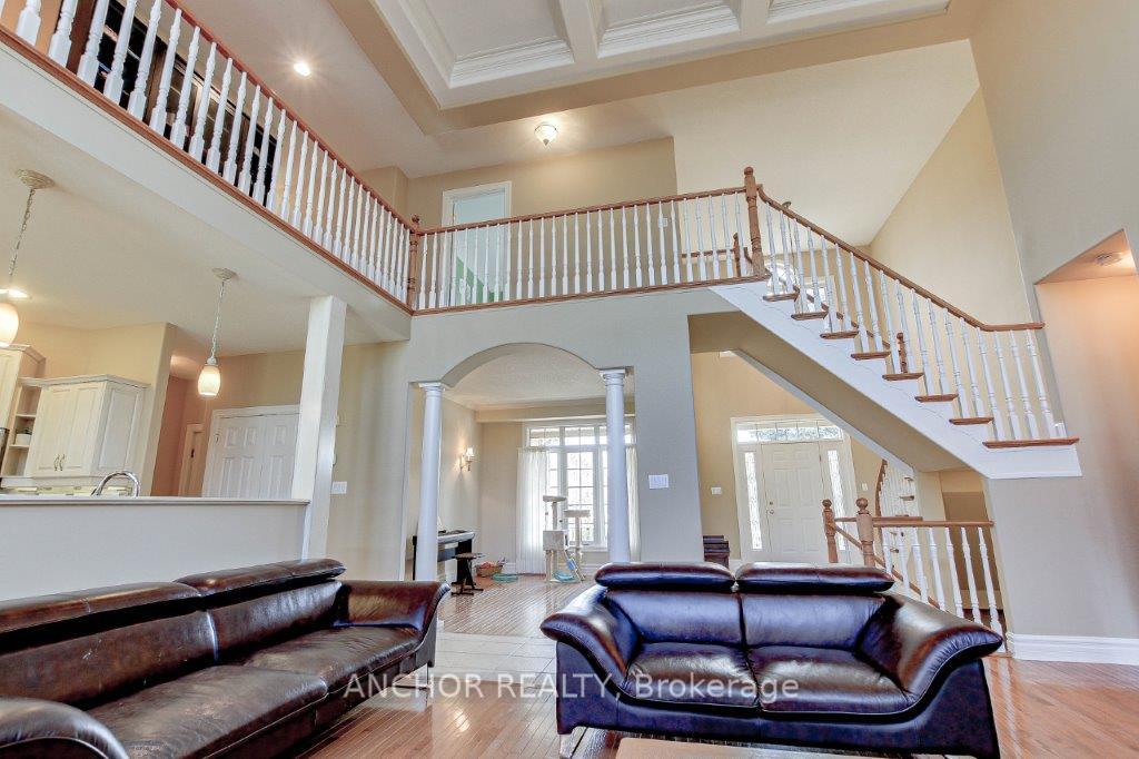 Photo 18 of 51 Pinehurst Drive W, Thames Centre, Dorchester — HOMEH