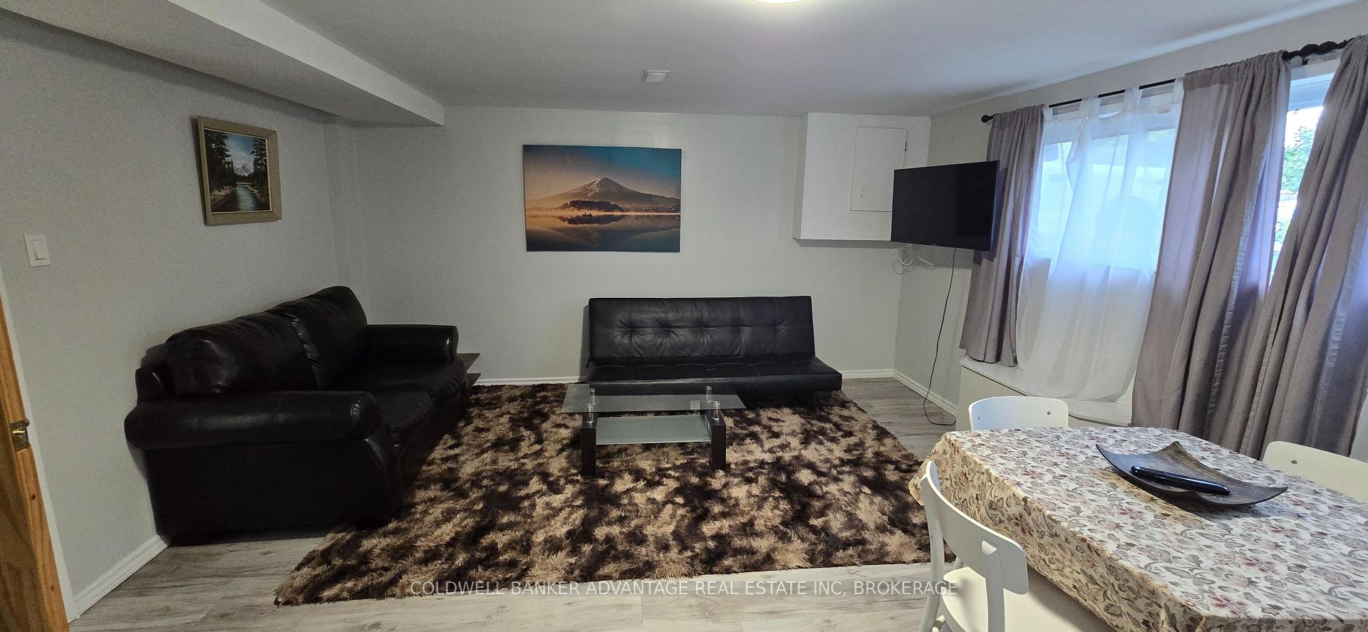 Photo 3 of 30 Tara Crescent, Thorold, Confederation Heights — HOMEH