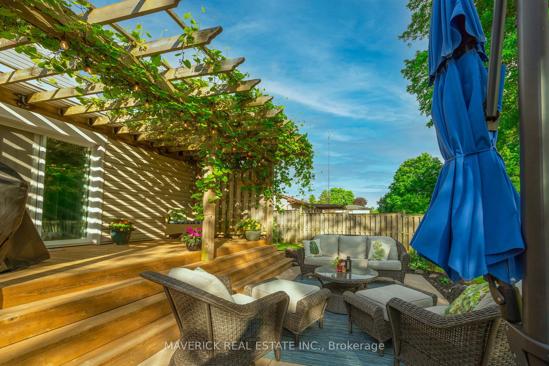 Photo 6 of 22371 Adelaide Road, Strathroy-Caradoc, Mount Brydges — HOMEH