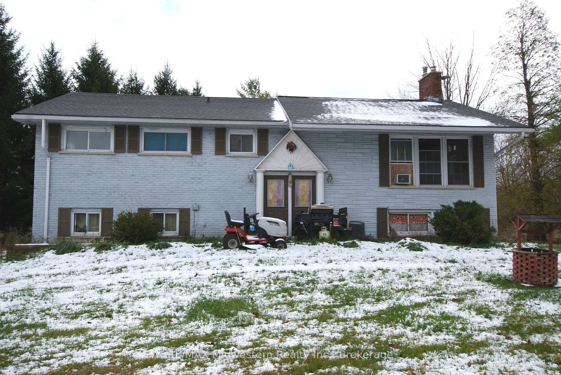 Photo 2 of 79 Elora Street N, Minto — HOMEH