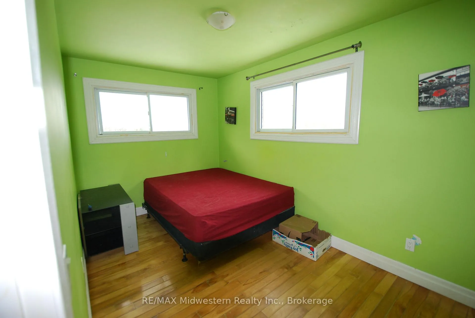Photo 8 of 79 Elora Street N, Minto — HOMEH