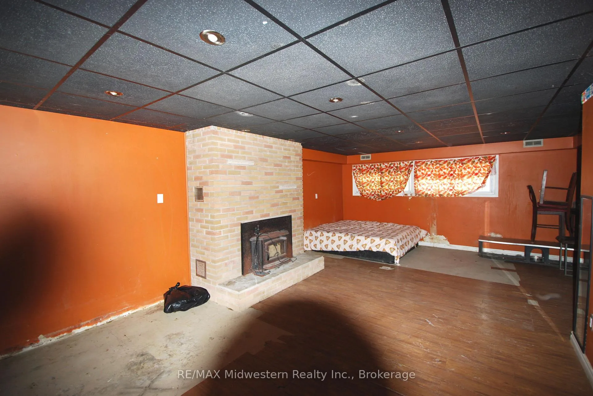 Photo 11 of 79 Elora Street N, Minto — HOMEH