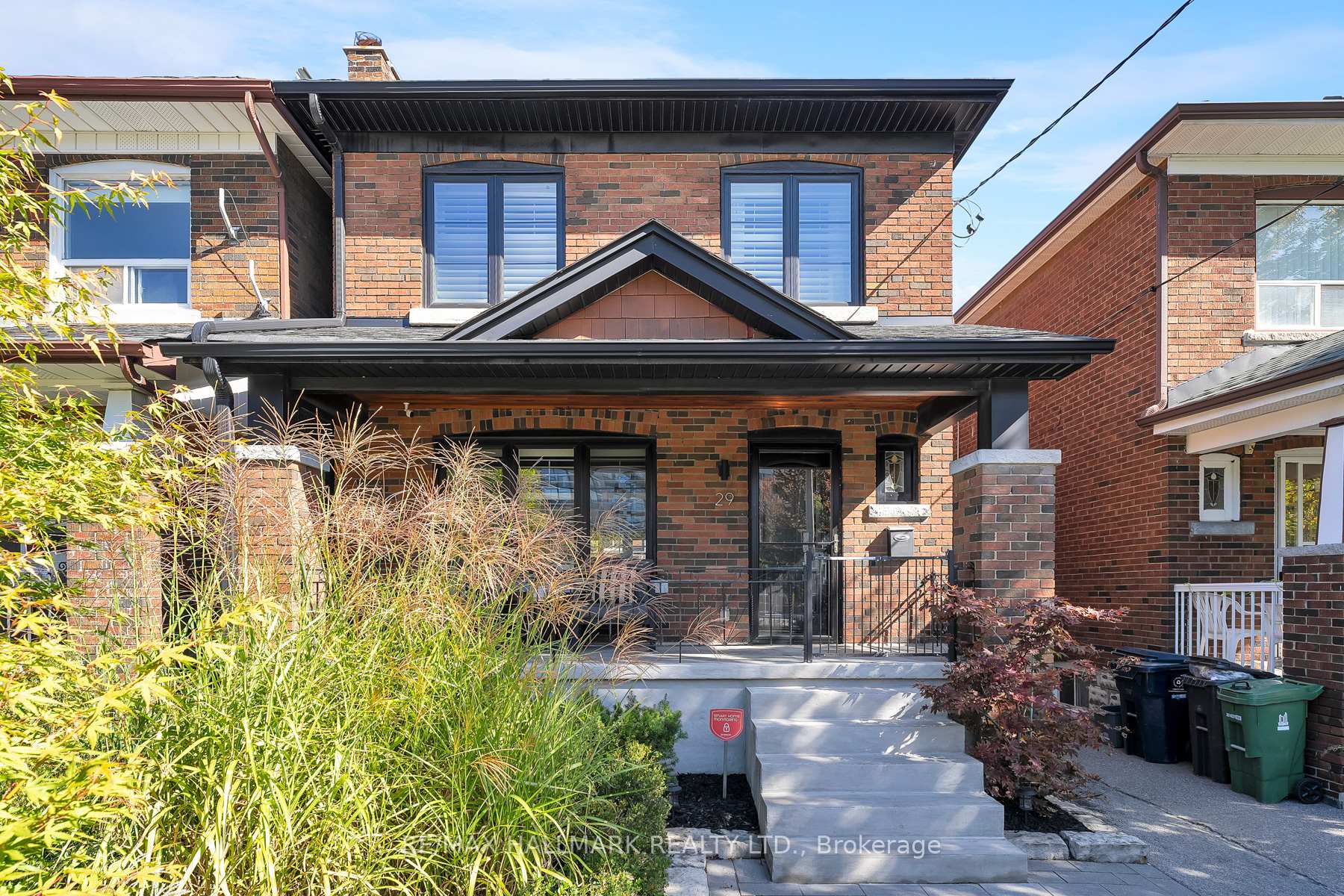 Photo 4 of 29 Lesmount Avenue, Toronto, Danforth Village-East York — HOMEH