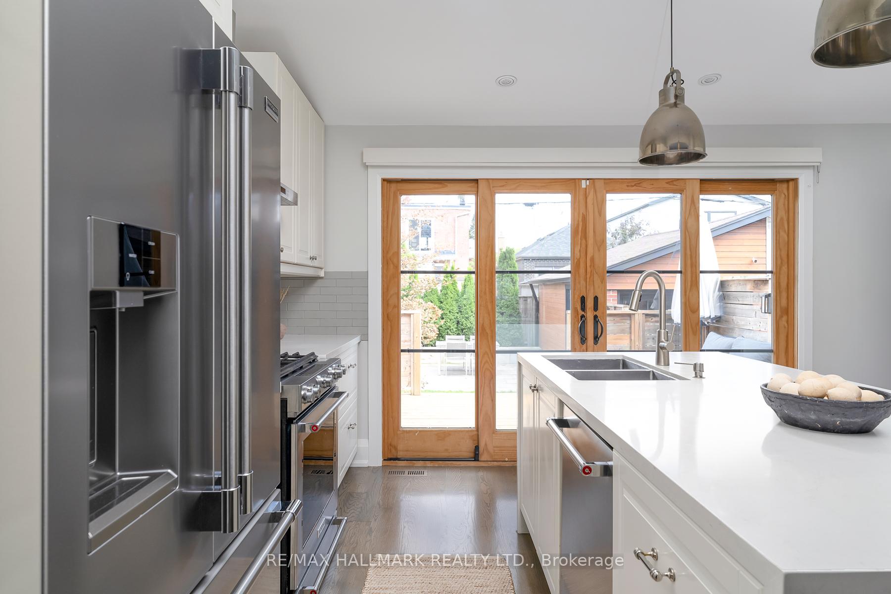 Photo 21 of 29 Lesmount Avenue, Toronto, Danforth Village-East York — HOMEH