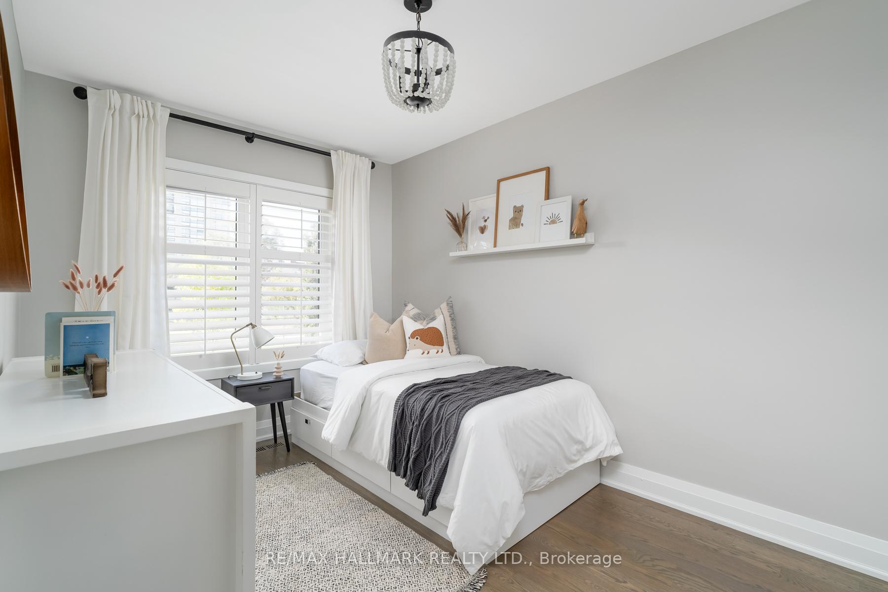 Photo 30 of 29 Lesmount Avenue, Toronto, Danforth Village-East York — HOMEH