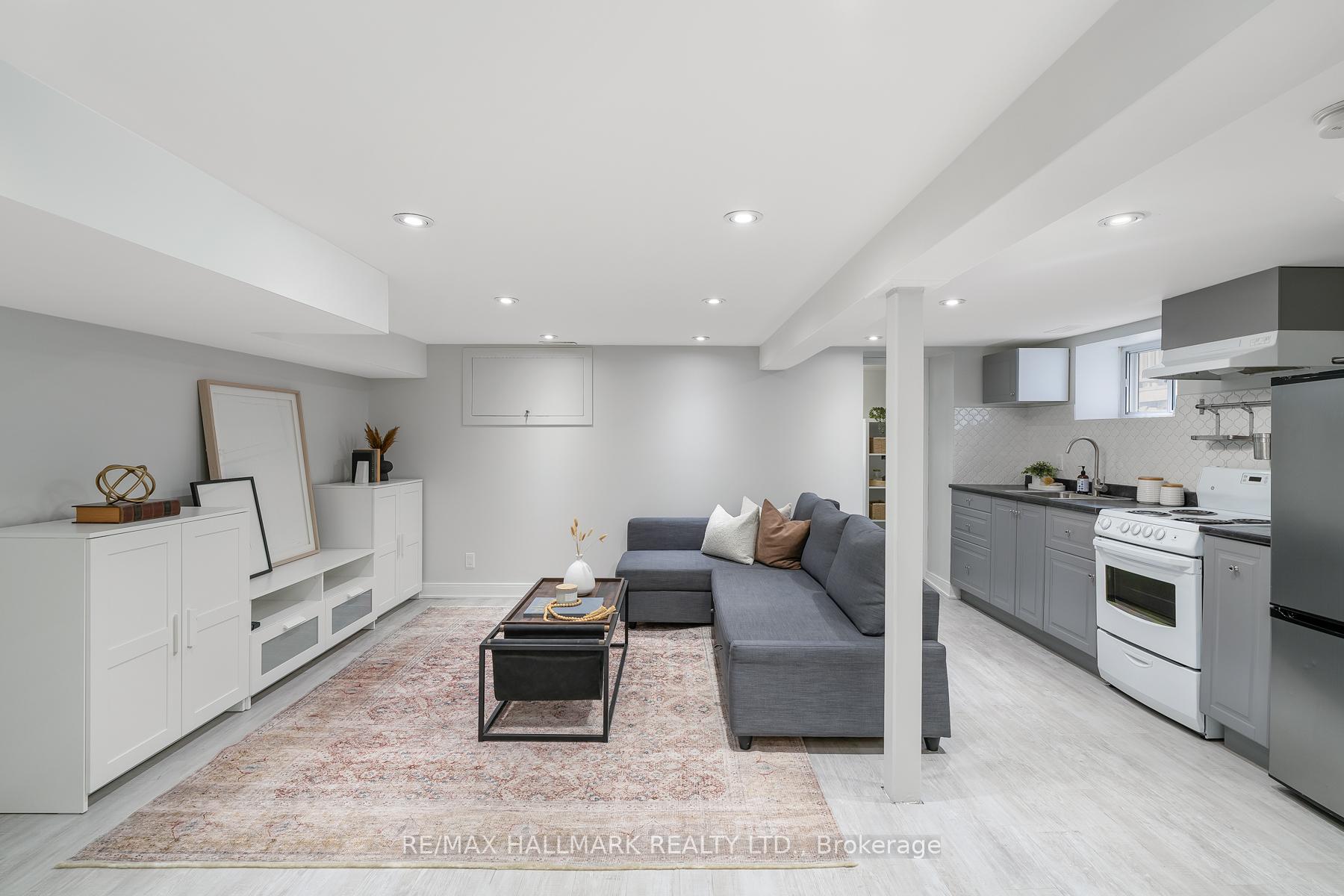 Photo 35 of 29 Lesmount Avenue, Toronto, Danforth Village-East York — HOMEH