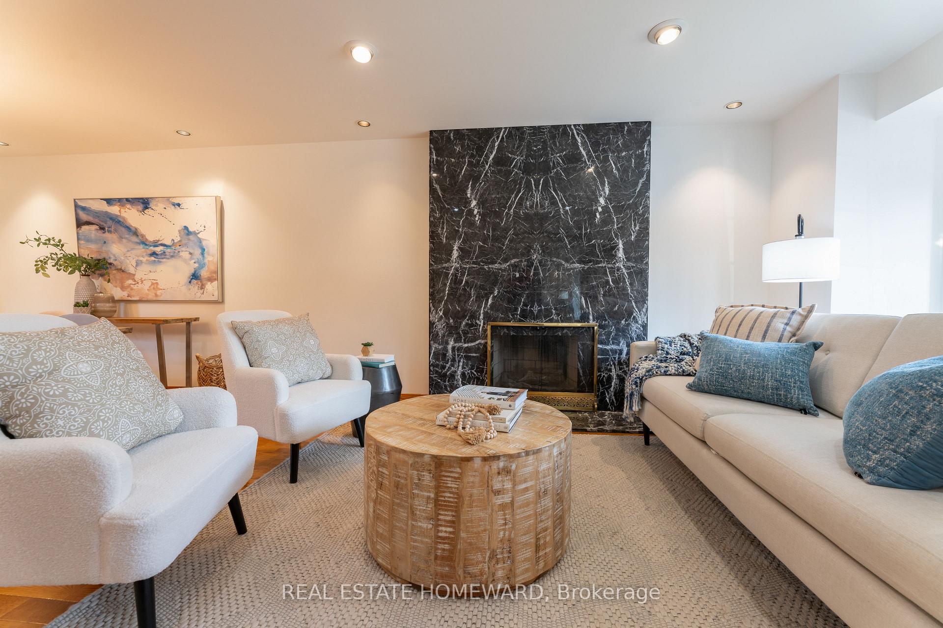 Photo 3 of 416 Roehampton Avenue, Toronto, Mount Pleasant East — HOMEH