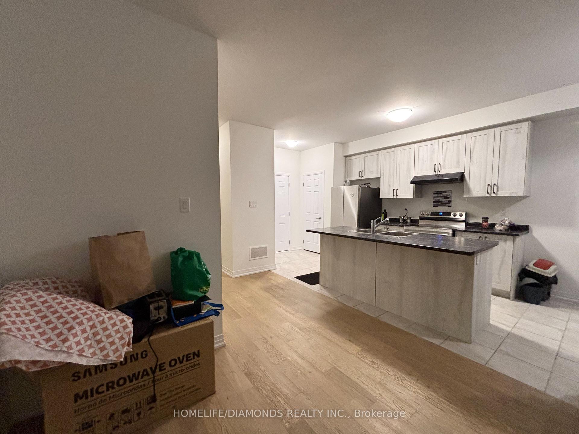 Photo 4 of 112 Brighton Lane, Thorold, Rolling Meadows — HOMEH