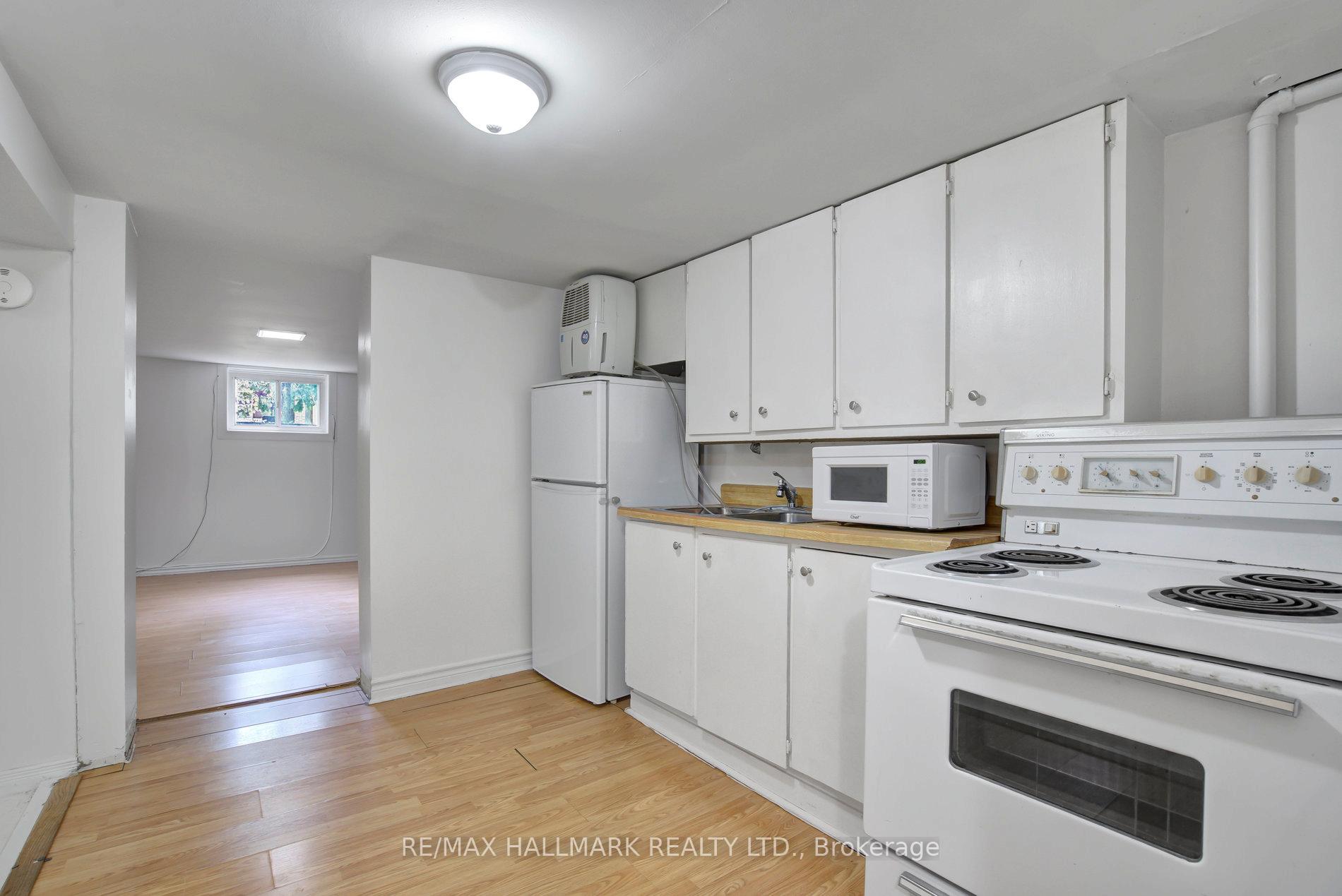 Photo 21 of 9 Costain Avenue, Toronto, East End-Danforth — HOMEH