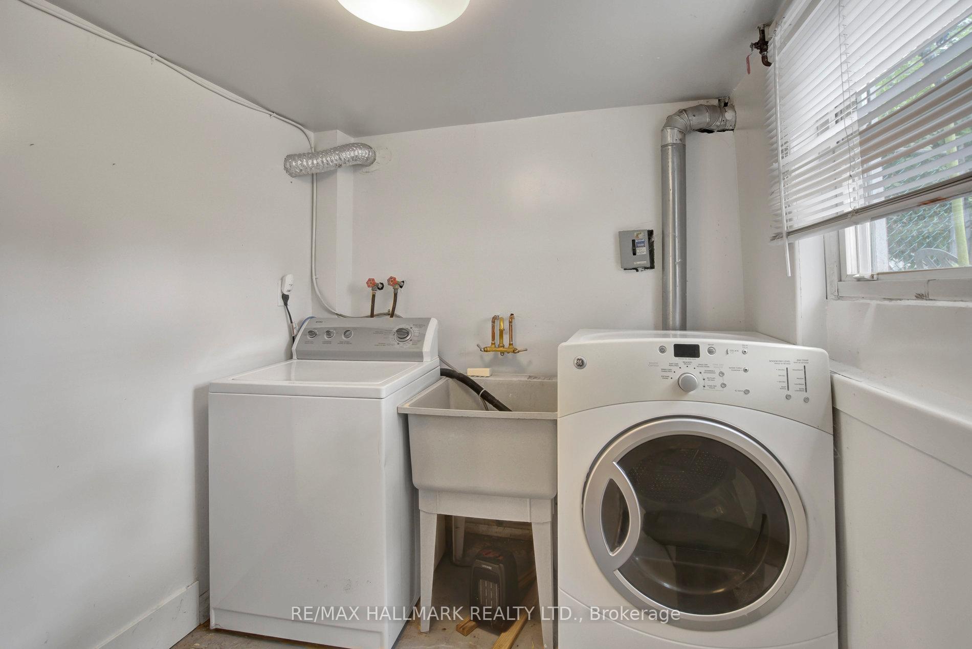 Photo 27 of 9 Costain Avenue, Toronto, East End-Danforth — HOMEH