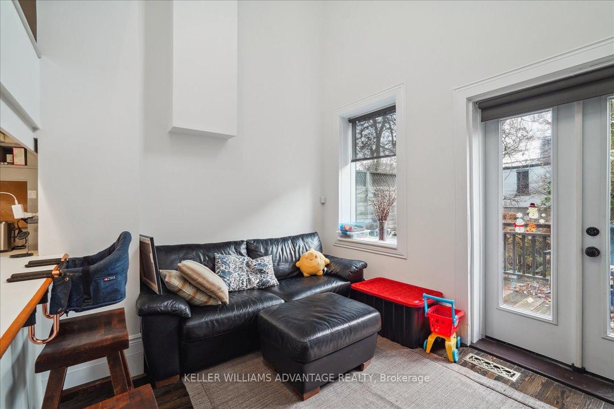 Photo 9 of 401 Carlton Street, Toronto, Cabbagetown-South St. James Town — HOMEH