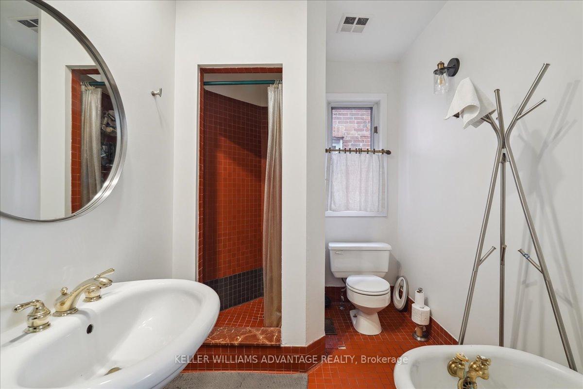 Photo 22 of 401 Carlton Street, Toronto, Cabbagetown-South St. James Town — HOMEH