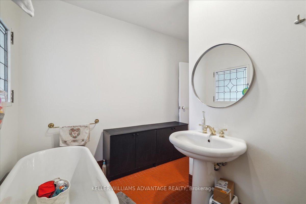Photo 21 of 401 Carlton Street, Toronto, Cabbagetown-South St. James Town — HOMEH