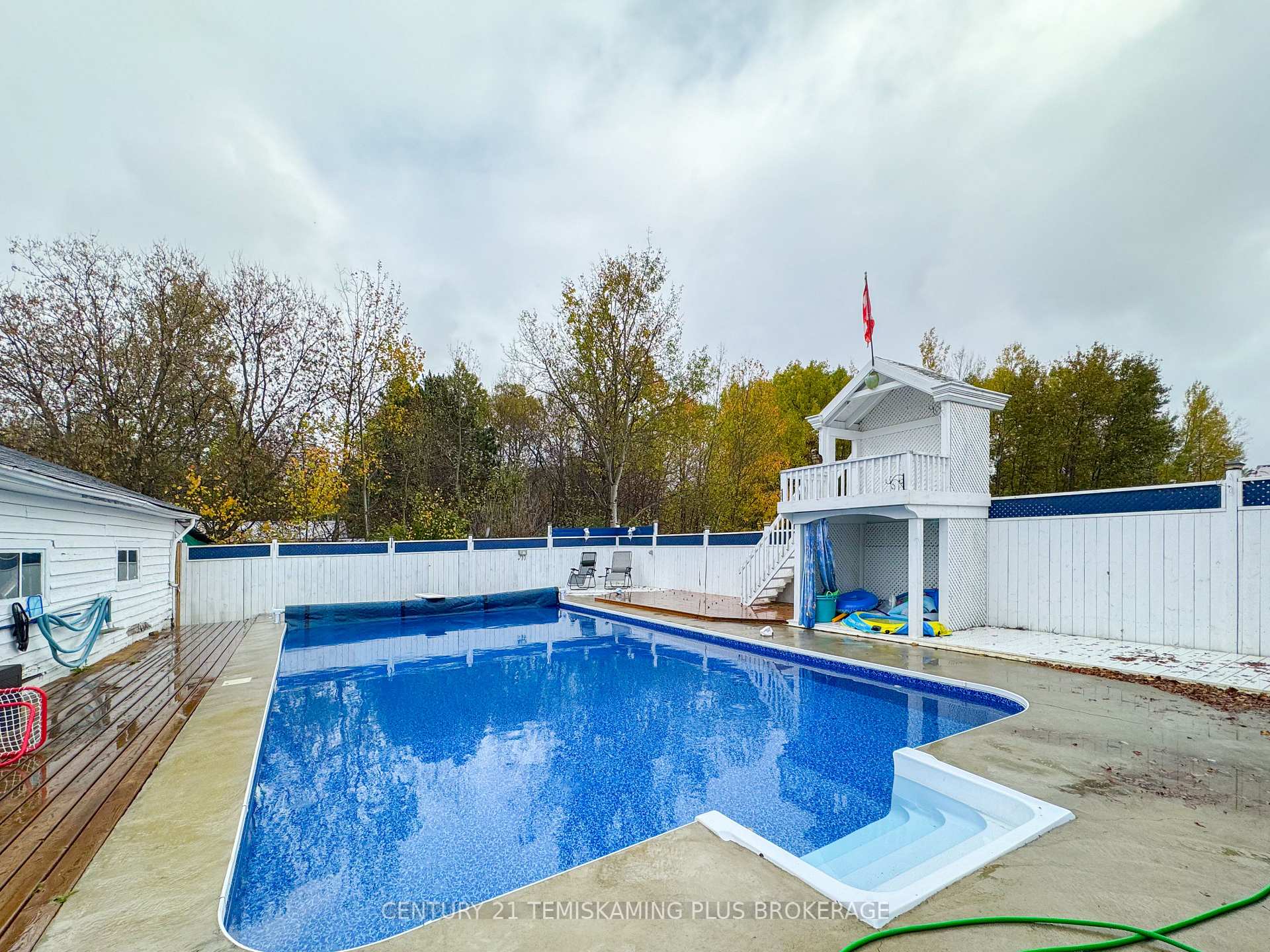 Photo 17 of 74 Empire Street, Timiskaming, TIM - Outside - Rural — HOMEH