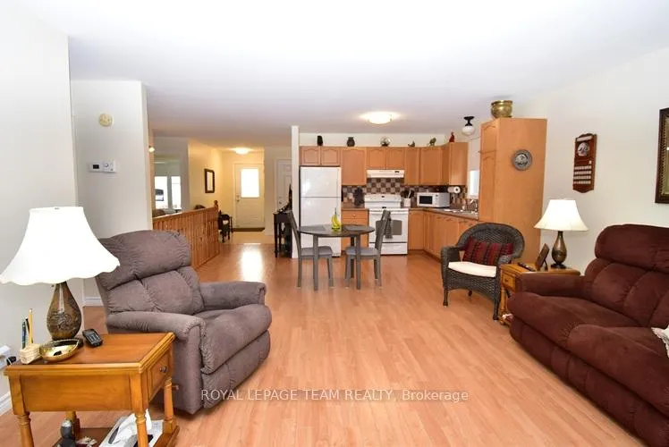 Photo 10 of 5516 Meadowbrook Drive, South Dundas, Iroquois — HOMEH