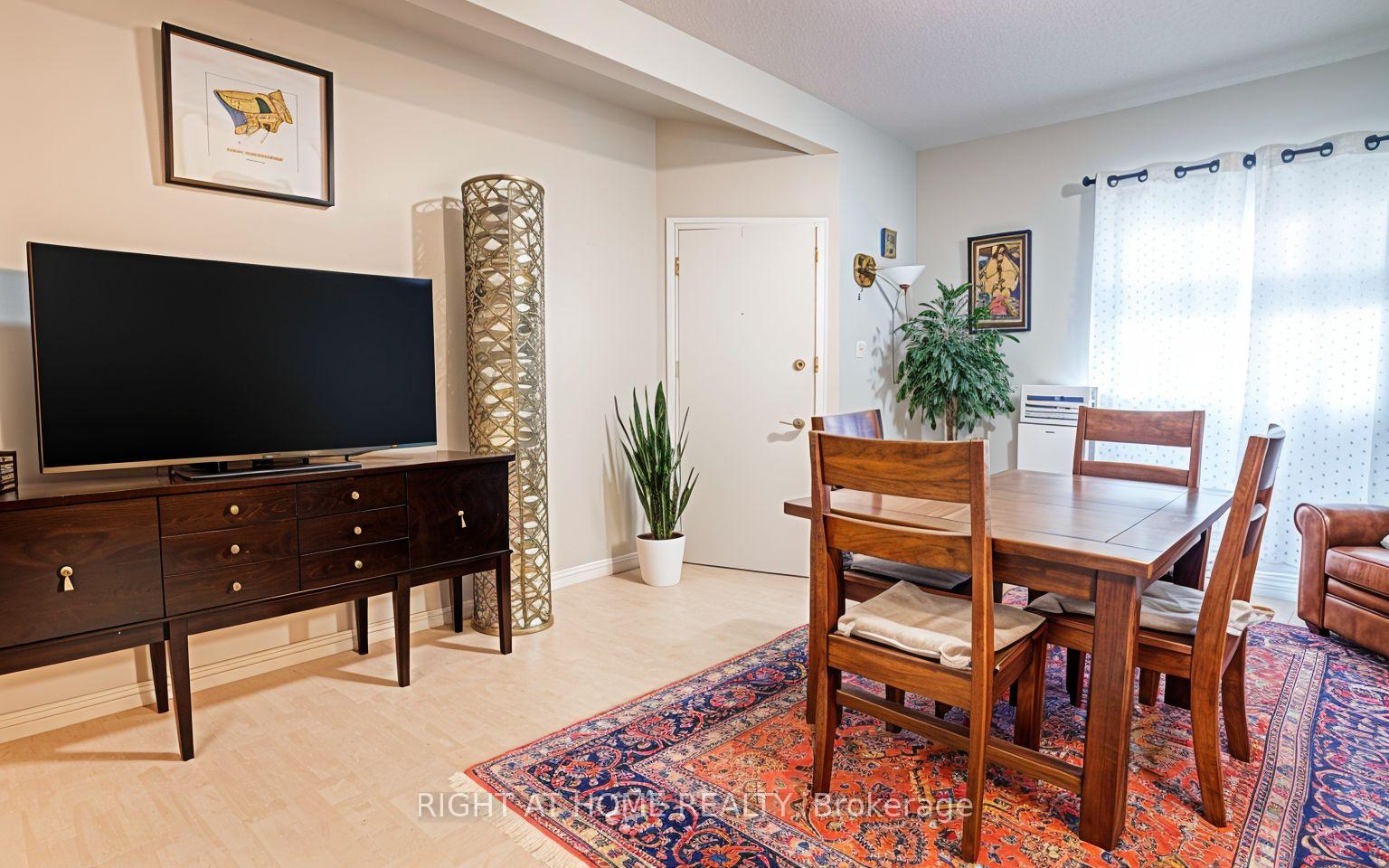 Photo 5 of 23 First Avenue, Toronto, South Riverdale — HOMEH