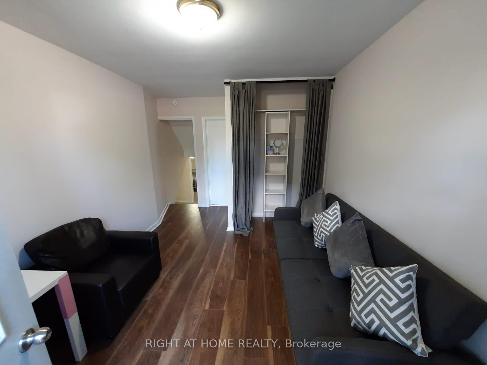 Photo 4 of Unit Lower, 24 Crewe Avenue, Toronto, Woodbine-Lumsden — HOMEH