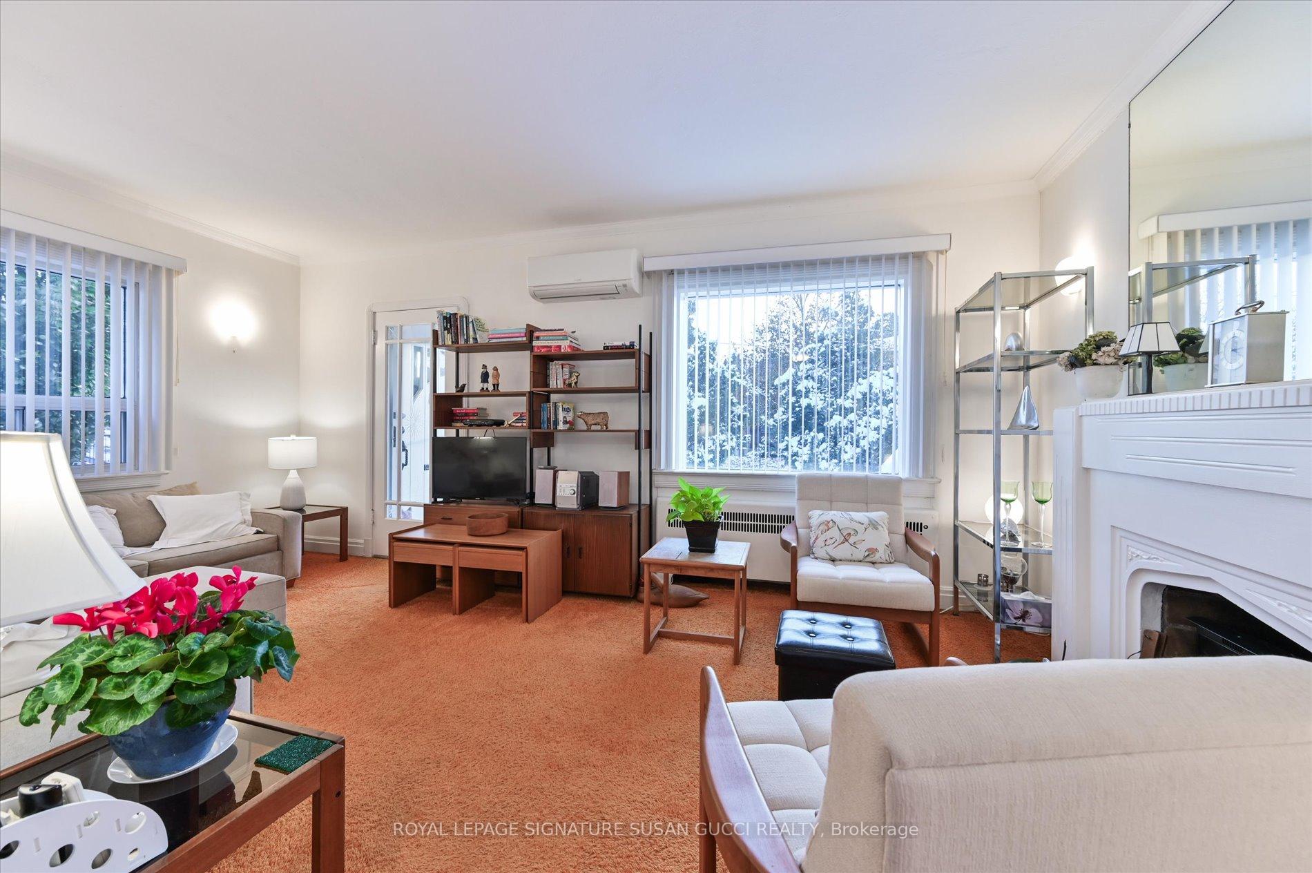 Photo 7 of 14 Dustan Crescent, Toronto, East York — HOMEH