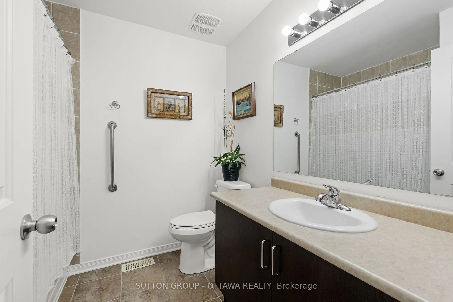 Photo 33 of 225 Vision Street, Ottawa, Riverside South/Gloucester Glen — HOMEH