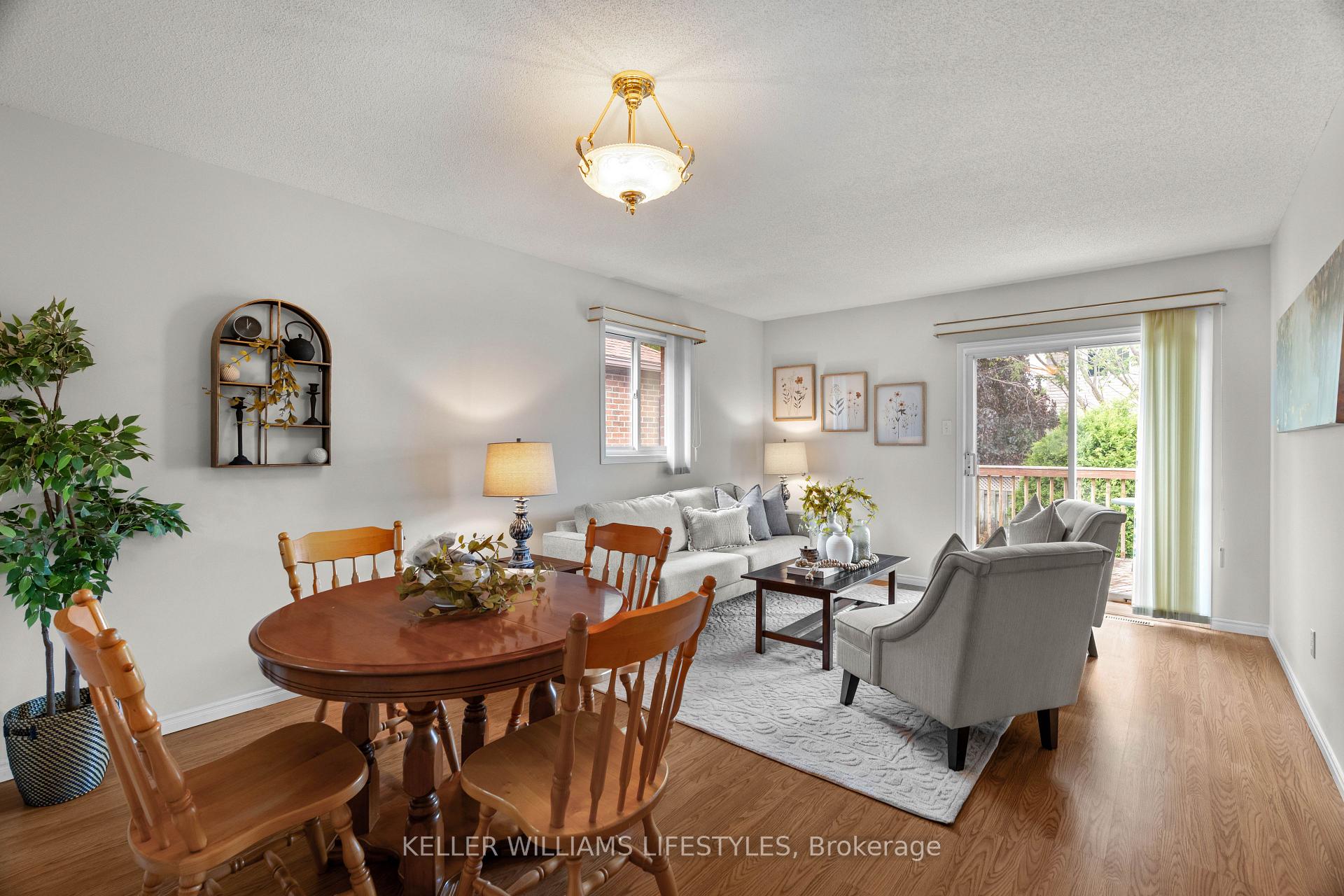 Photo 16 of 45 Hickory Boulevard W, Strathroy-Caradoc, SE — HOMEH