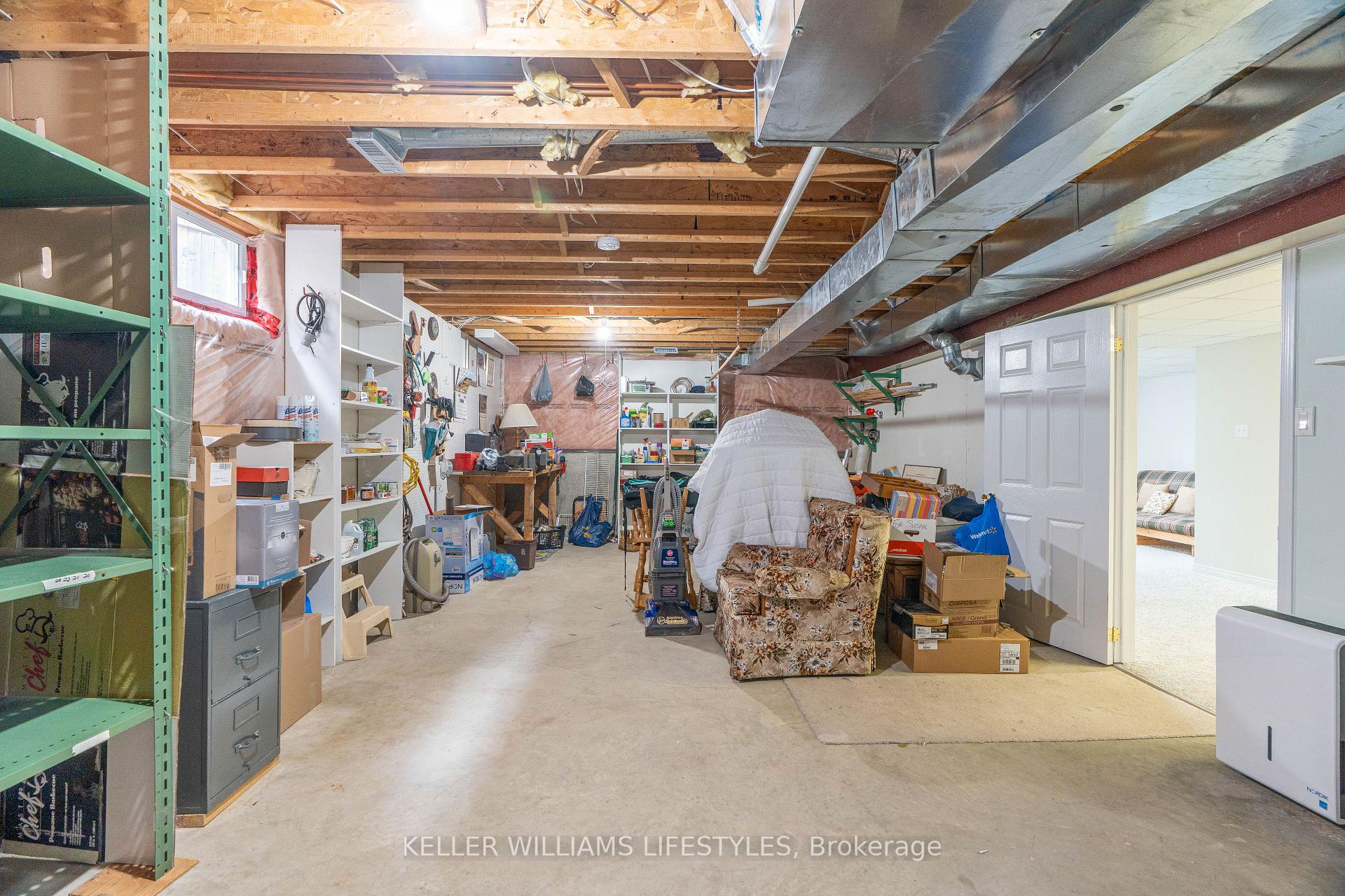 Photo 36 of 45 Hickory Boulevard W, Strathroy-Caradoc, SE — HOMEH