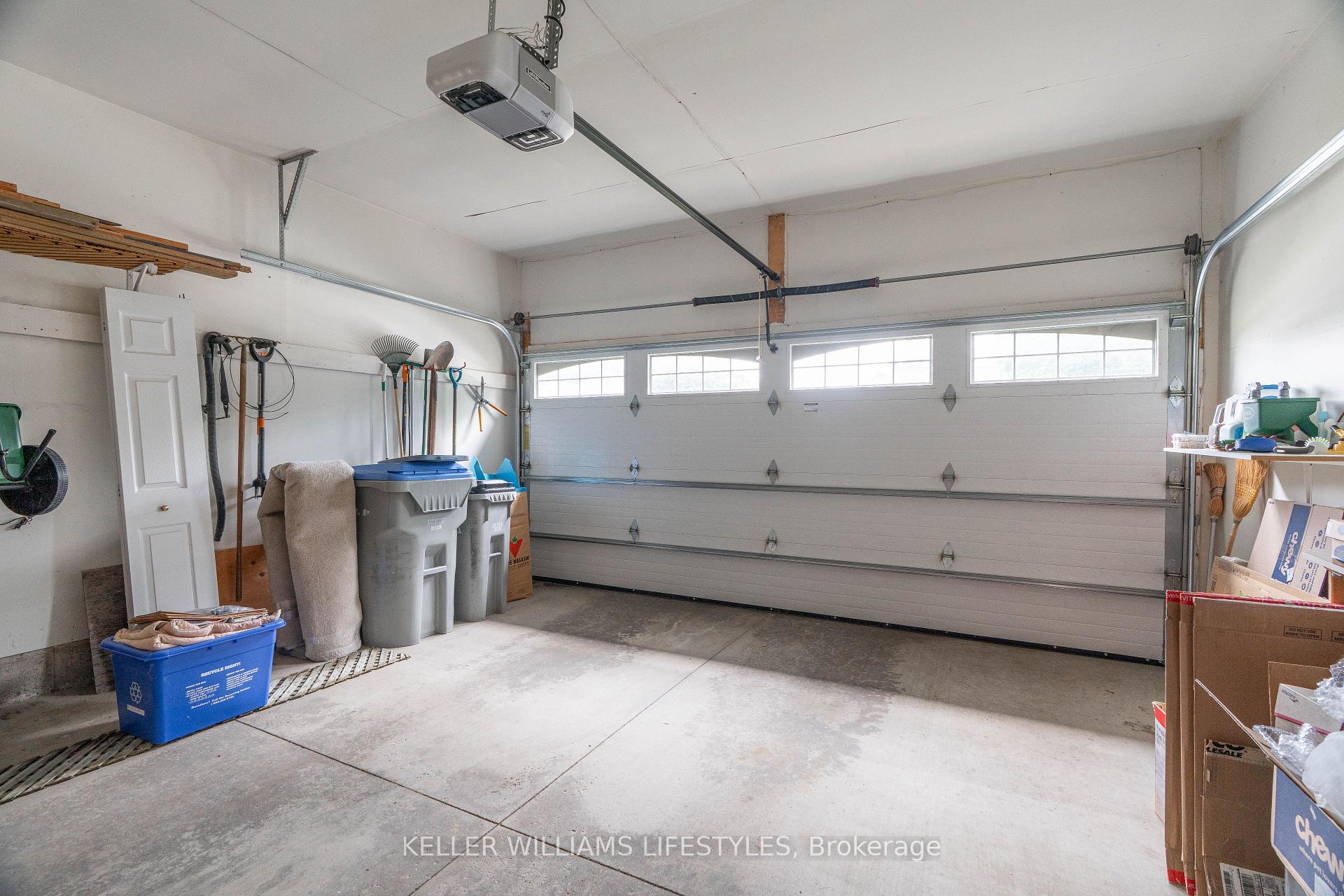 Photo 43 of 45 Hickory Boulevard W, Strathroy-Caradoc, SE — HOMEH