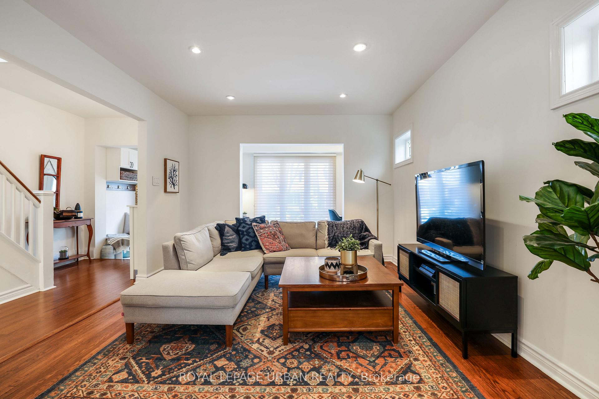 Photo 8 of 447 Milverton Boulevard, Toronto, Danforth — HOMEH