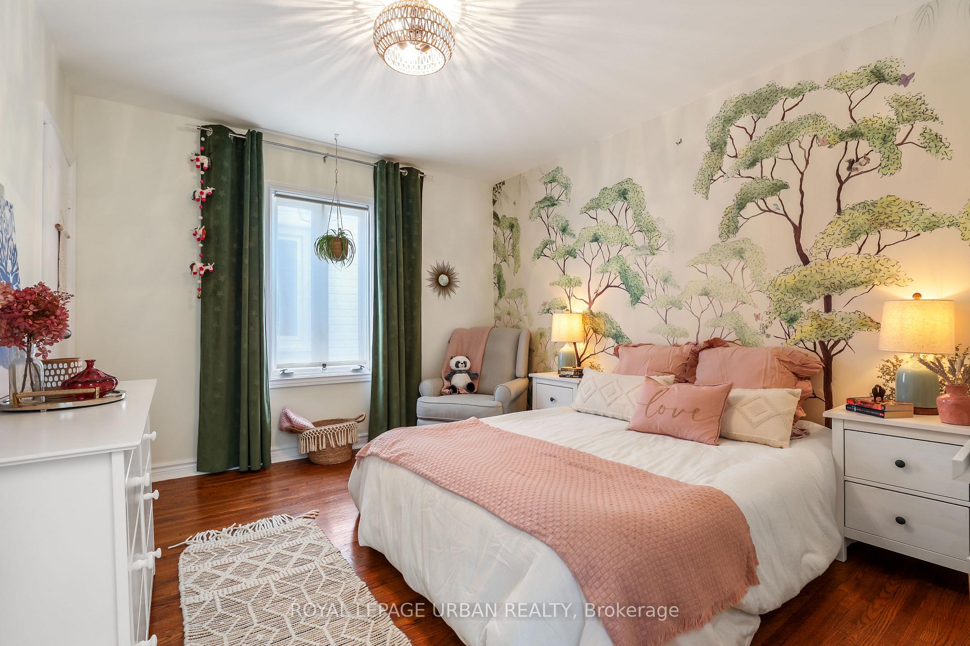 Photo 21 of 447 Milverton Boulevard, Toronto, Danforth — HOMEH