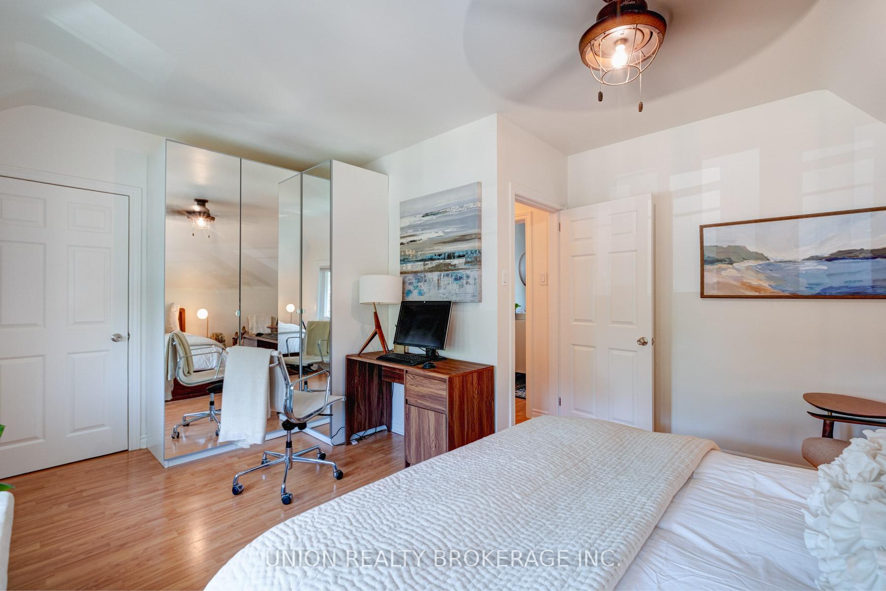 Photo 16 of 412 Coxwell Avenue, Toronto, Greenwood-Coxwell — HOMEH