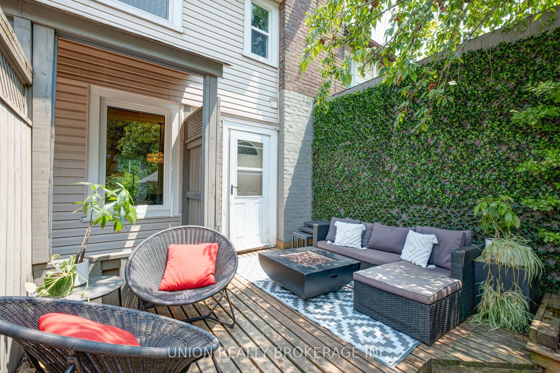 Photo 23 of 412 Coxwell Avenue, Toronto, Greenwood-Coxwell — HOMEH