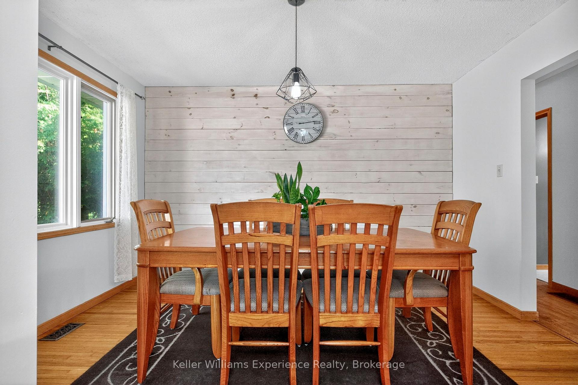 Photo 10 of 308 Assiniboia Street, Tay, Port McNicoll — HOMEH