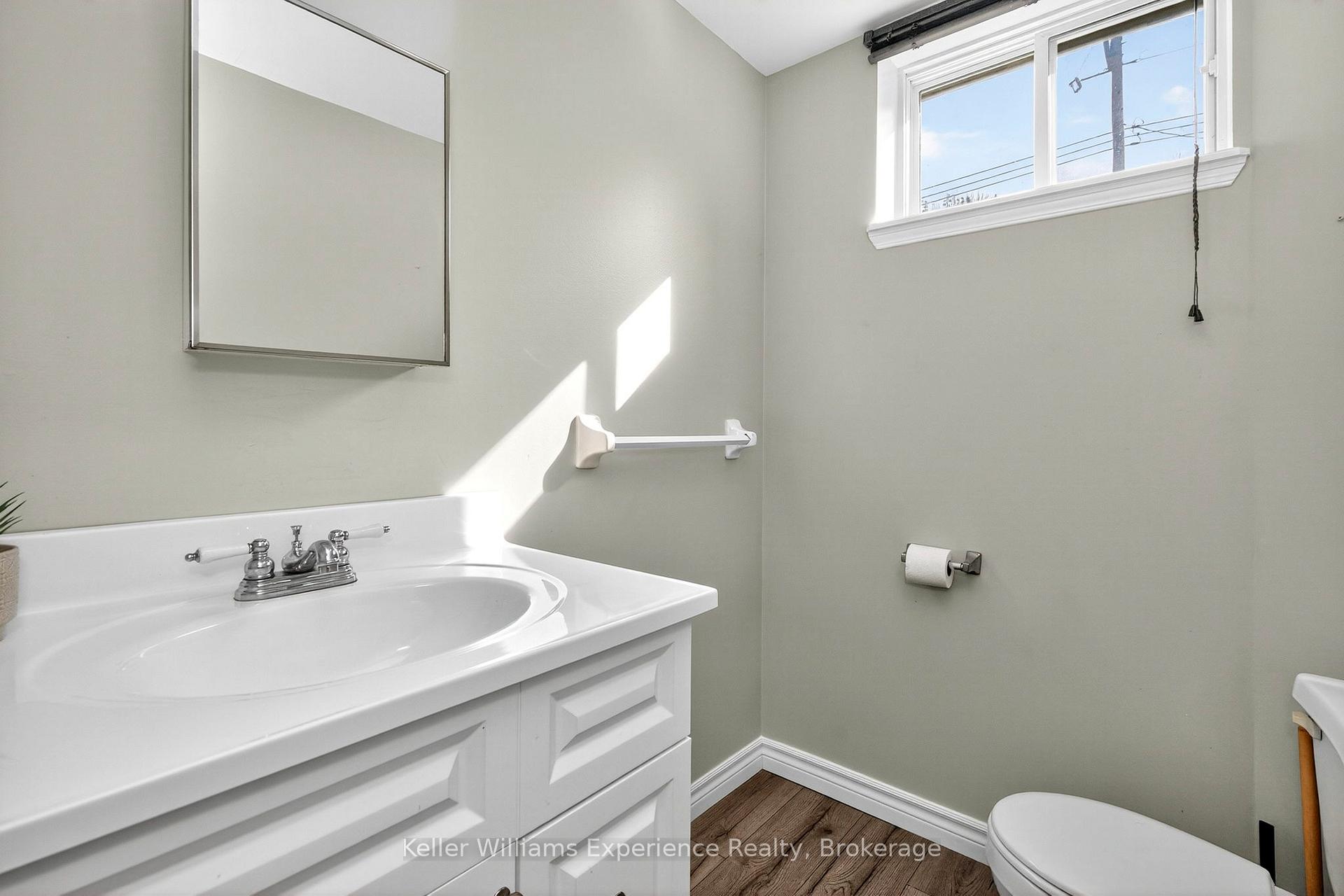Photo 34 of 308 Assiniboia Street, Tay, Port McNicoll — HOMEH