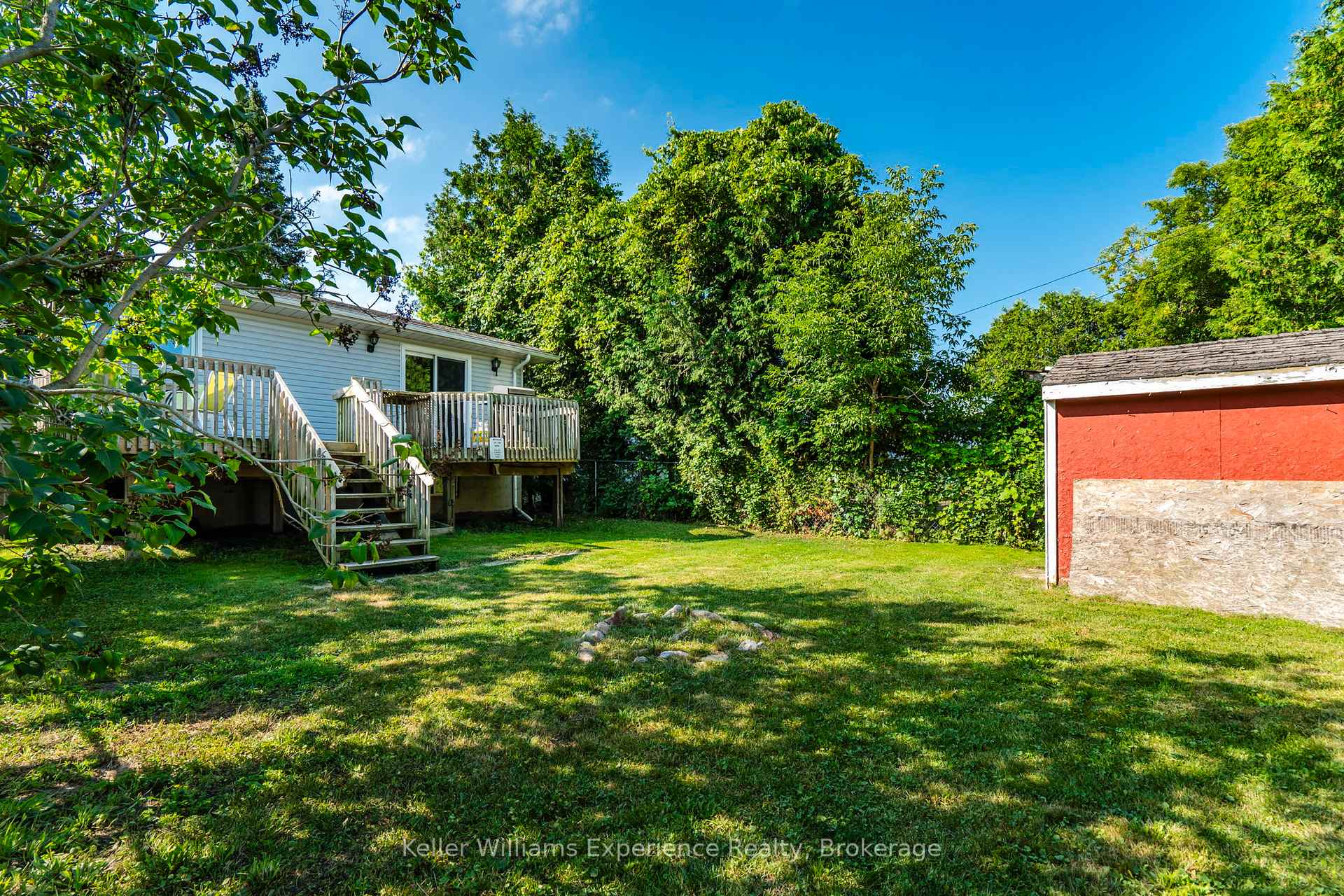 Photo 42 of 308 Assiniboia Street, Tay, Port McNicoll — HOMEH