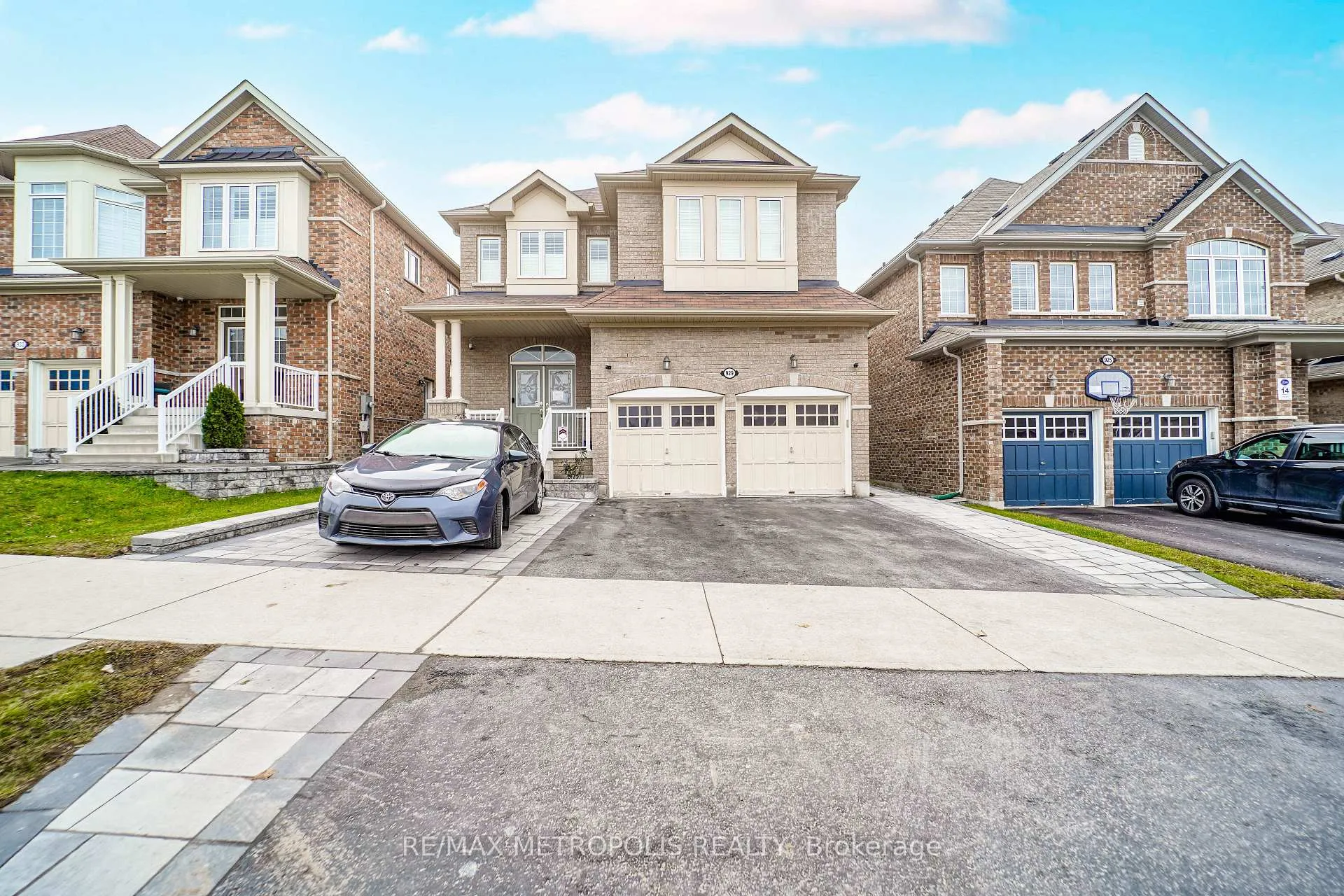 Photo 1 of Unit BSMT, 929 Greenhill Avenue, Oshawa, Taunton — HOMEH