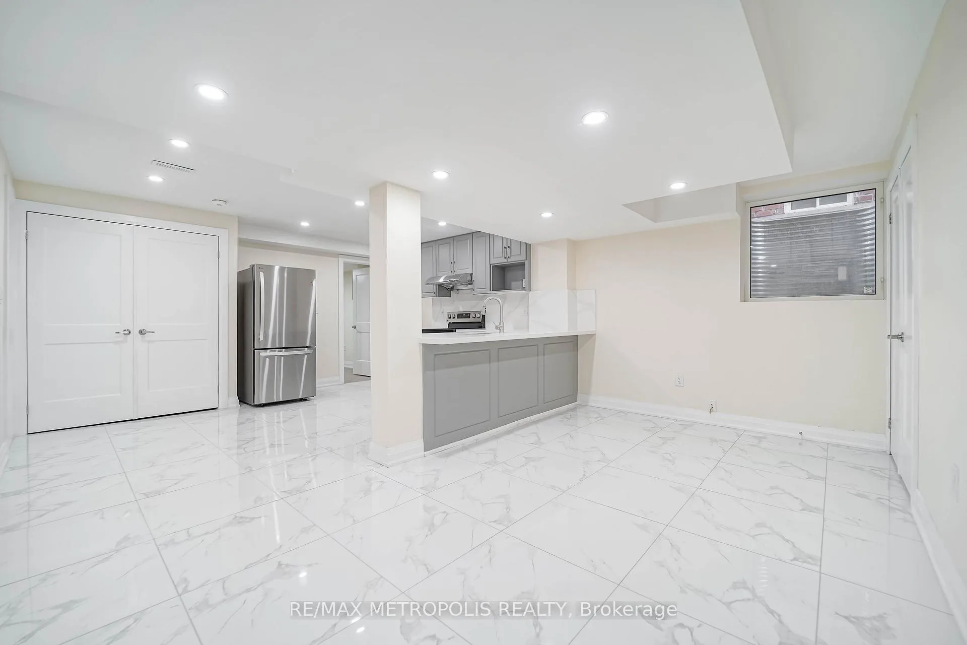Photo 6 of Unit BSMT, 929 Greenhill Avenue, Oshawa, Taunton — HOMEH