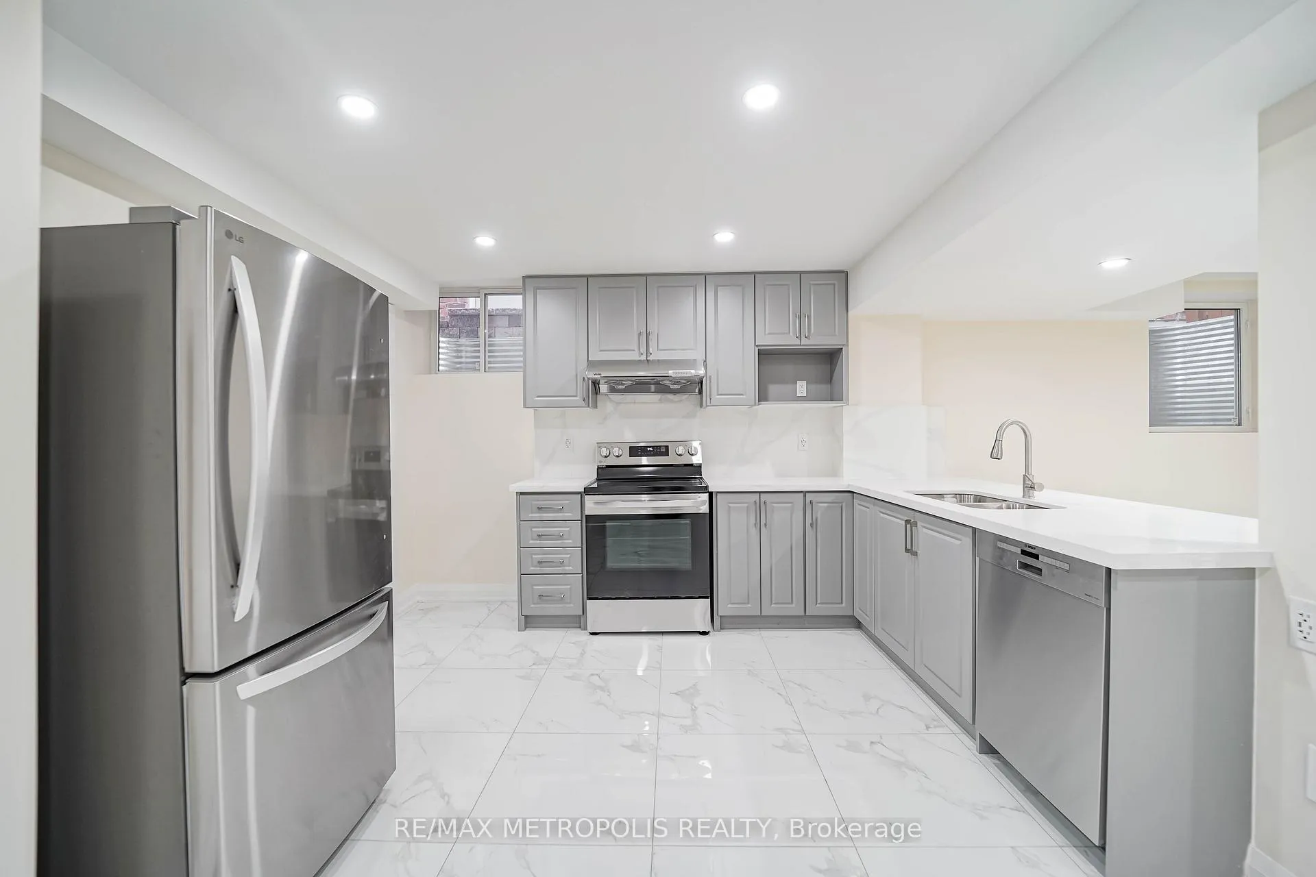 Photo 9 of Unit BSMT, 929 Greenhill Avenue, Oshawa, Taunton — HOMEH