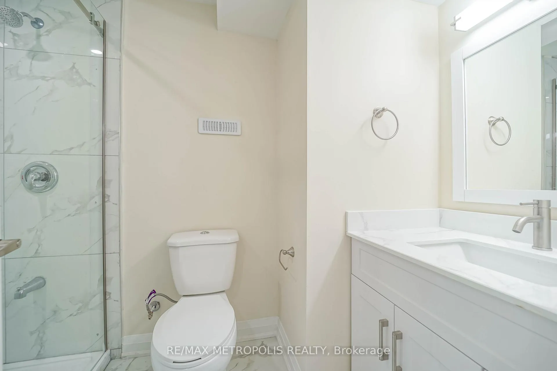 Photo 19 of Unit BSMT, 929 Greenhill Avenue, Oshawa, Taunton — HOMEH
