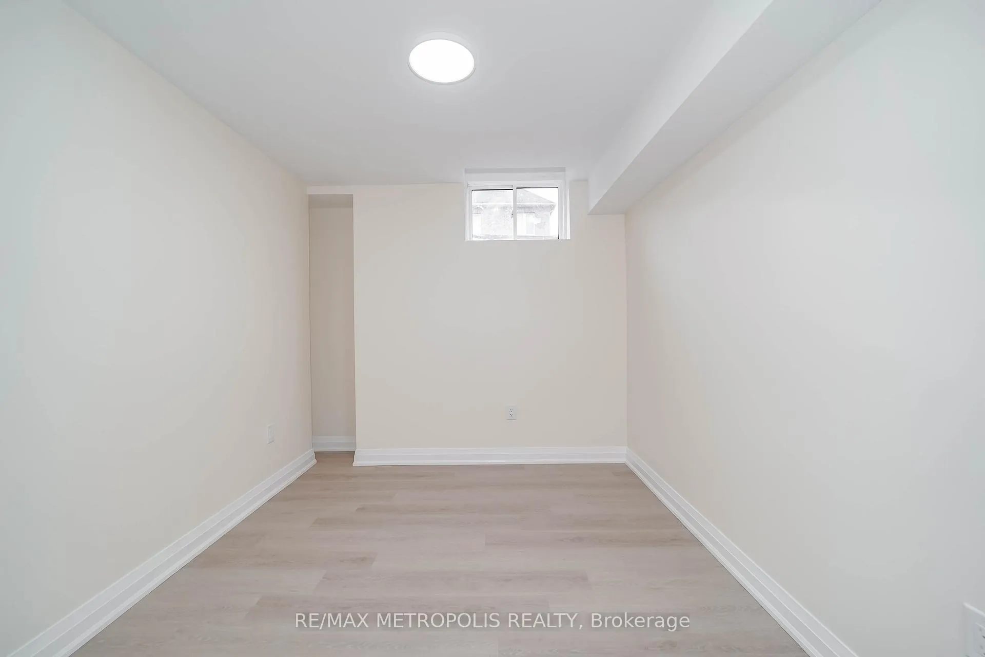 Photo 25 of Unit BSMT, 929 Greenhill Avenue, Oshawa, Taunton — HOMEH